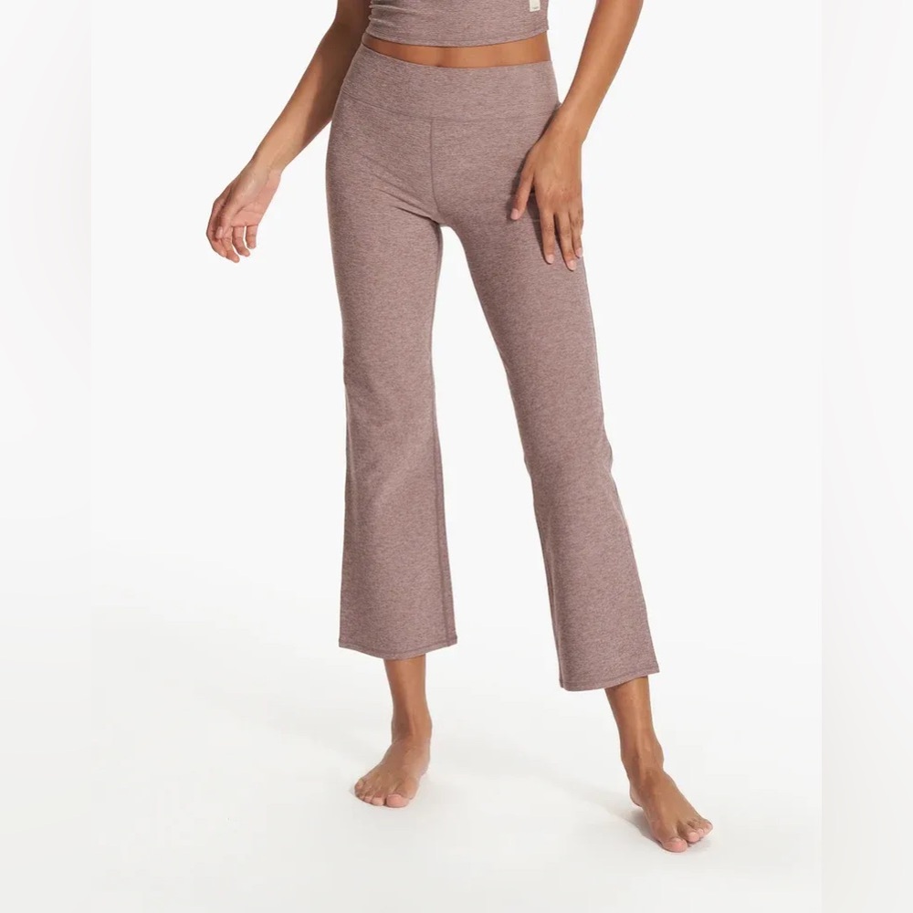 Vuori Mid Rise Elevation Slim Bootcut Pants in Hazel Heather size XS